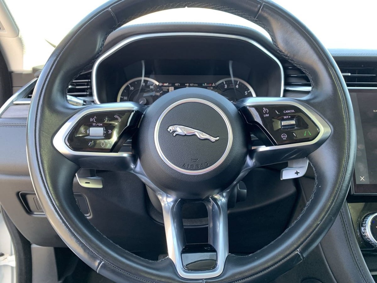 2022 Jaguar F-PACE P250 S photo 15