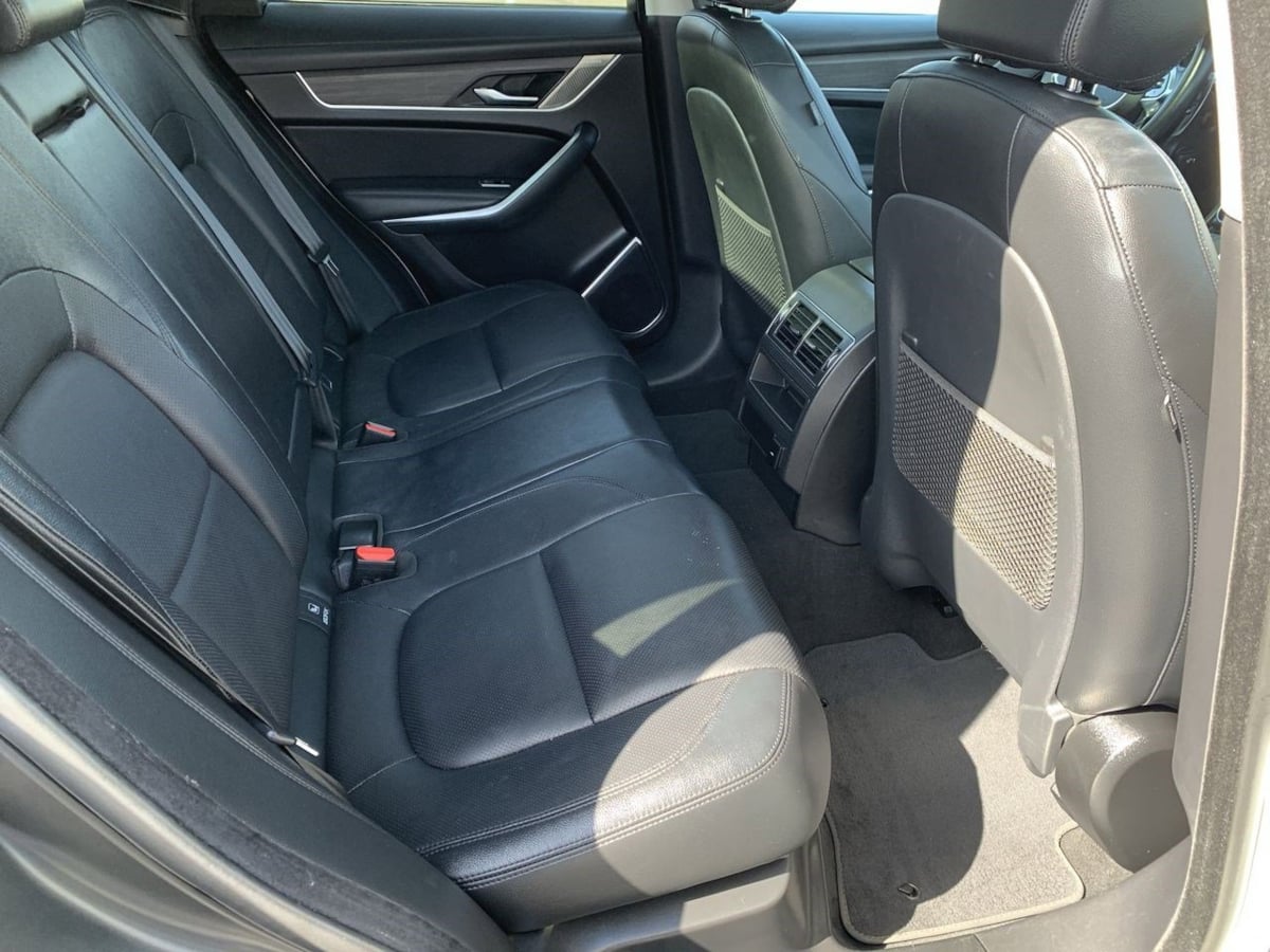 2022 Jaguar F-PACE P250 S photo 27