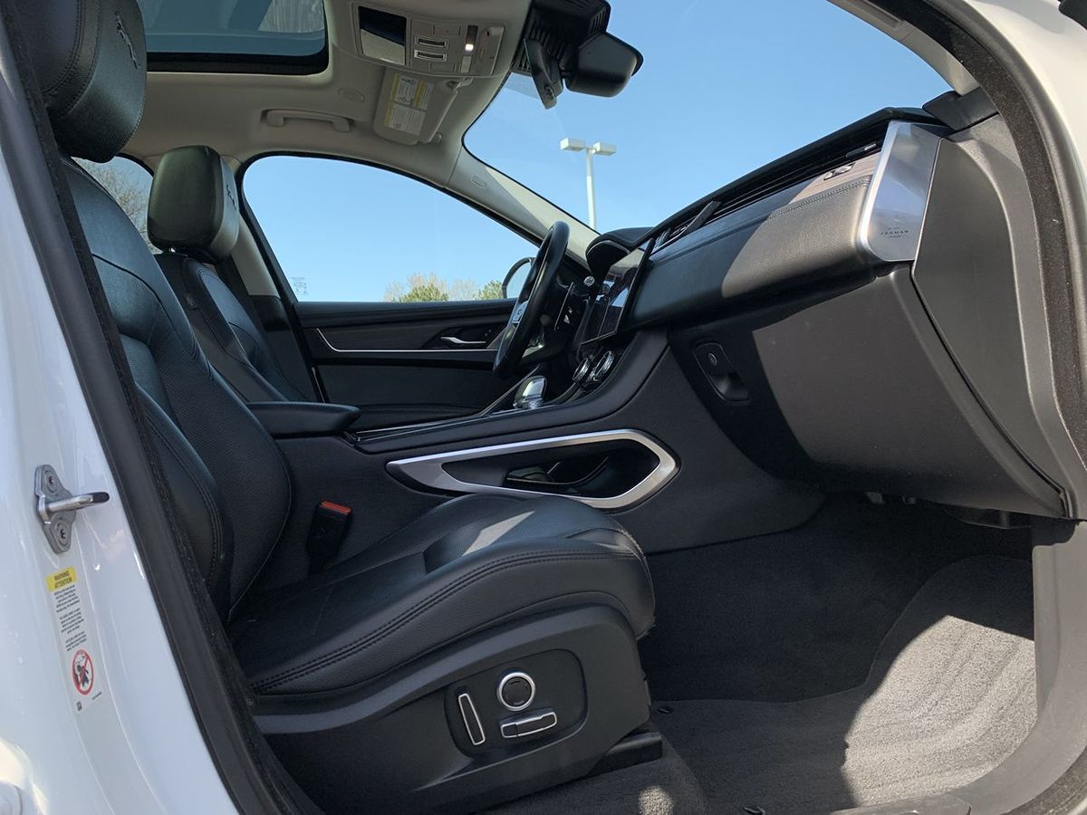 2022 Jaguar F-Pace S - Photo 30