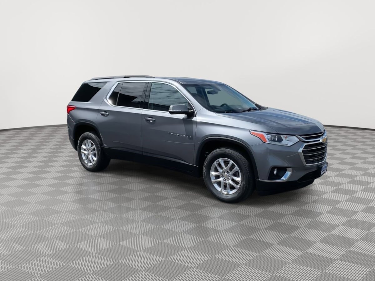 2020 Chevrolet Traverse Cloth 1LT photo 3