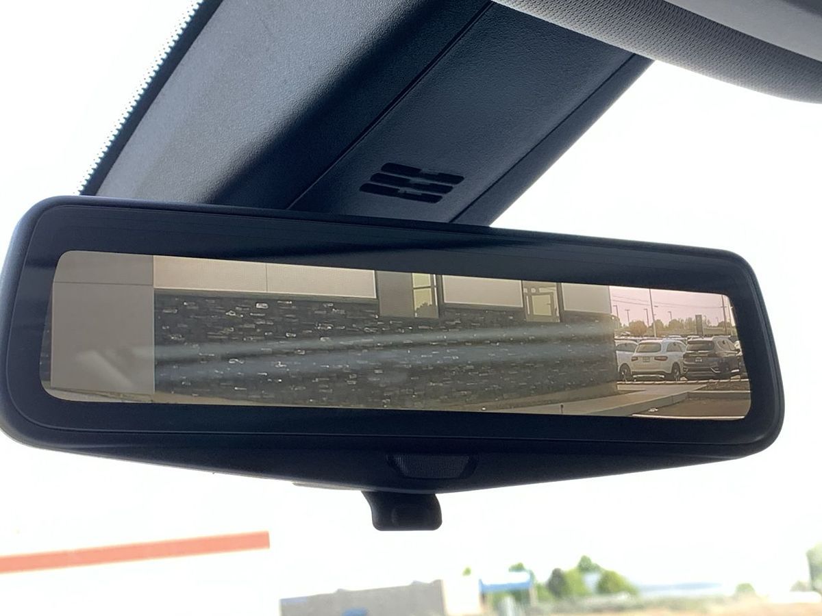 2020 Chevrolet Traverse Premier - Photo 29