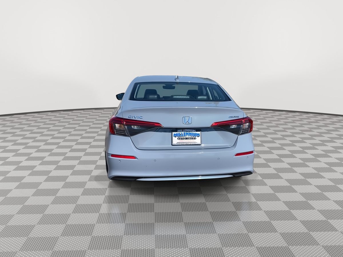 2024 Honda Civic Touring photo 5