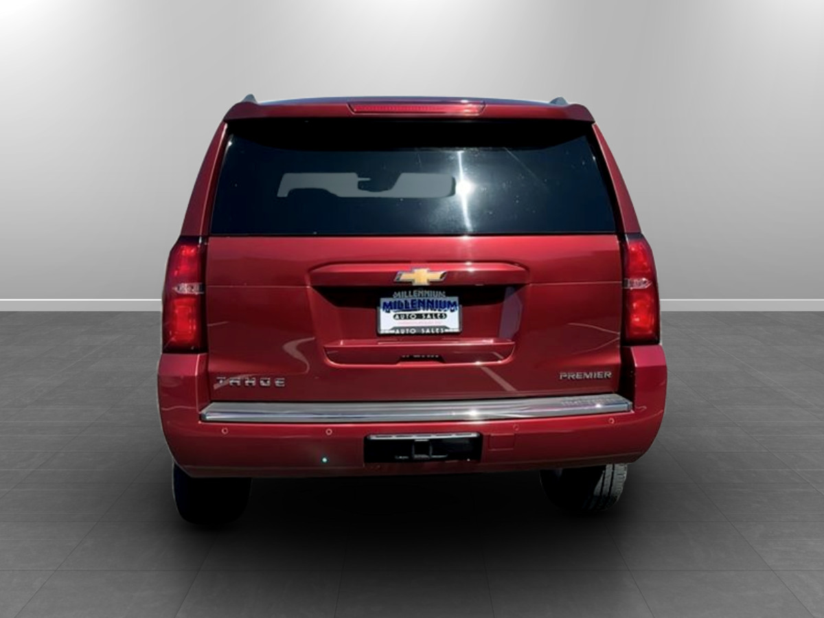 Photo 6 of this Chevrolet Tahoe