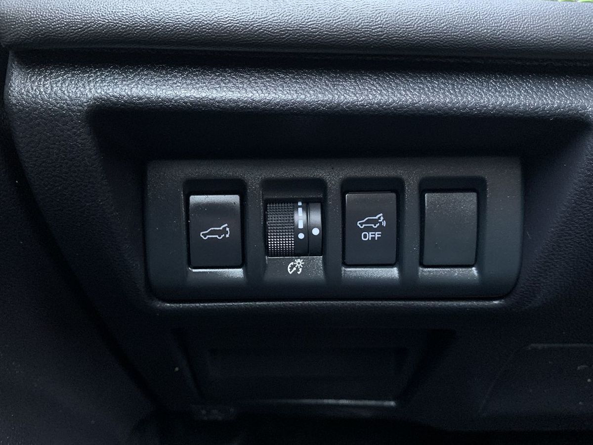 2020 Subaru Outback Onyx Edition XT photo 16