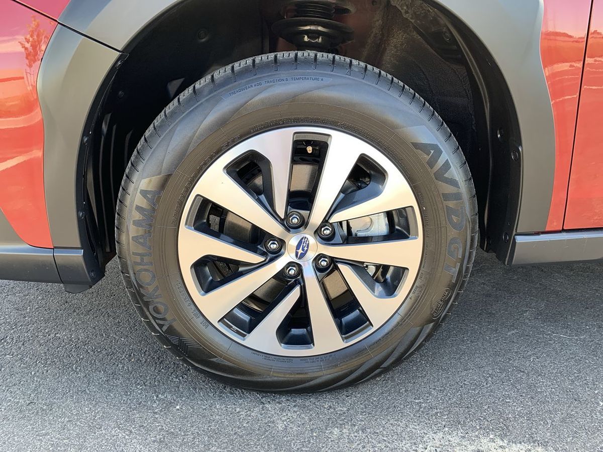 2024 Subaru Outback Premium photo 11