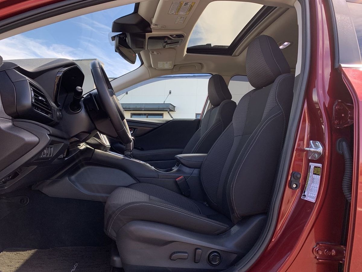 2024 Subaru Outback Premium photo 31