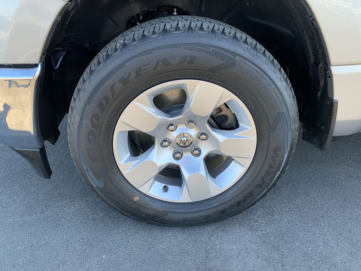 2021 Ram 1500 Big Horn photo 11
