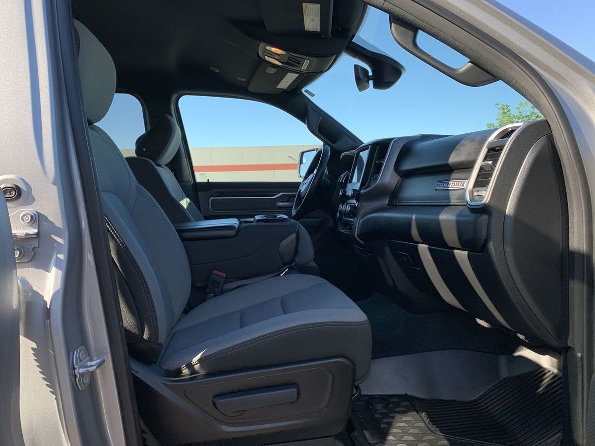 2021 Ram 1500 Big Horn photo 31