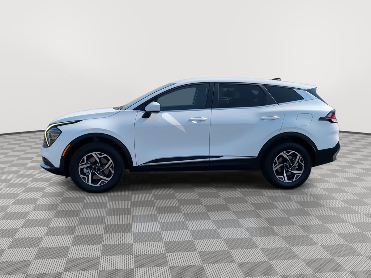 2024 Kia Sportage LX photo 4