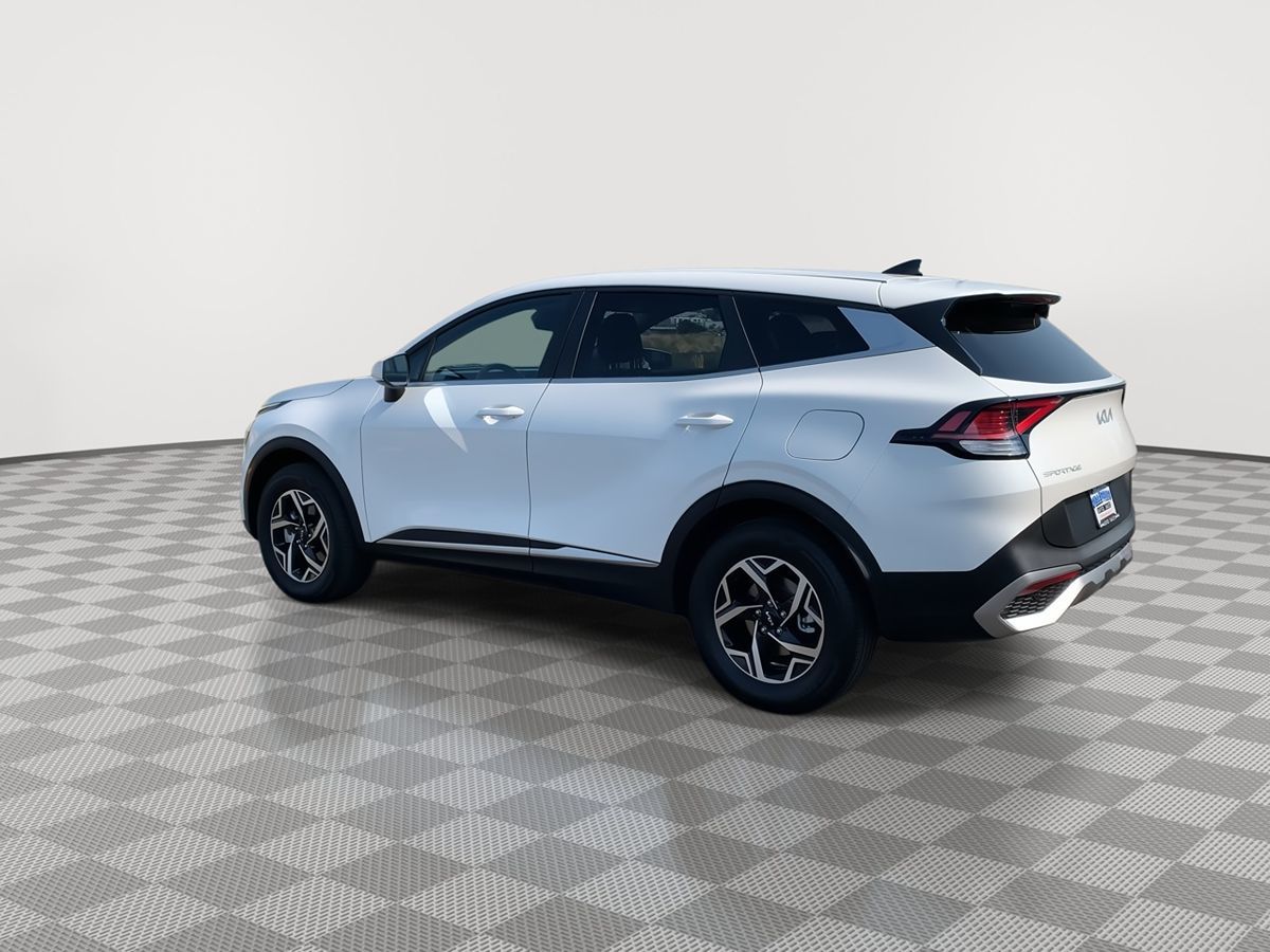 2024 Kia Sportage LX photo 5