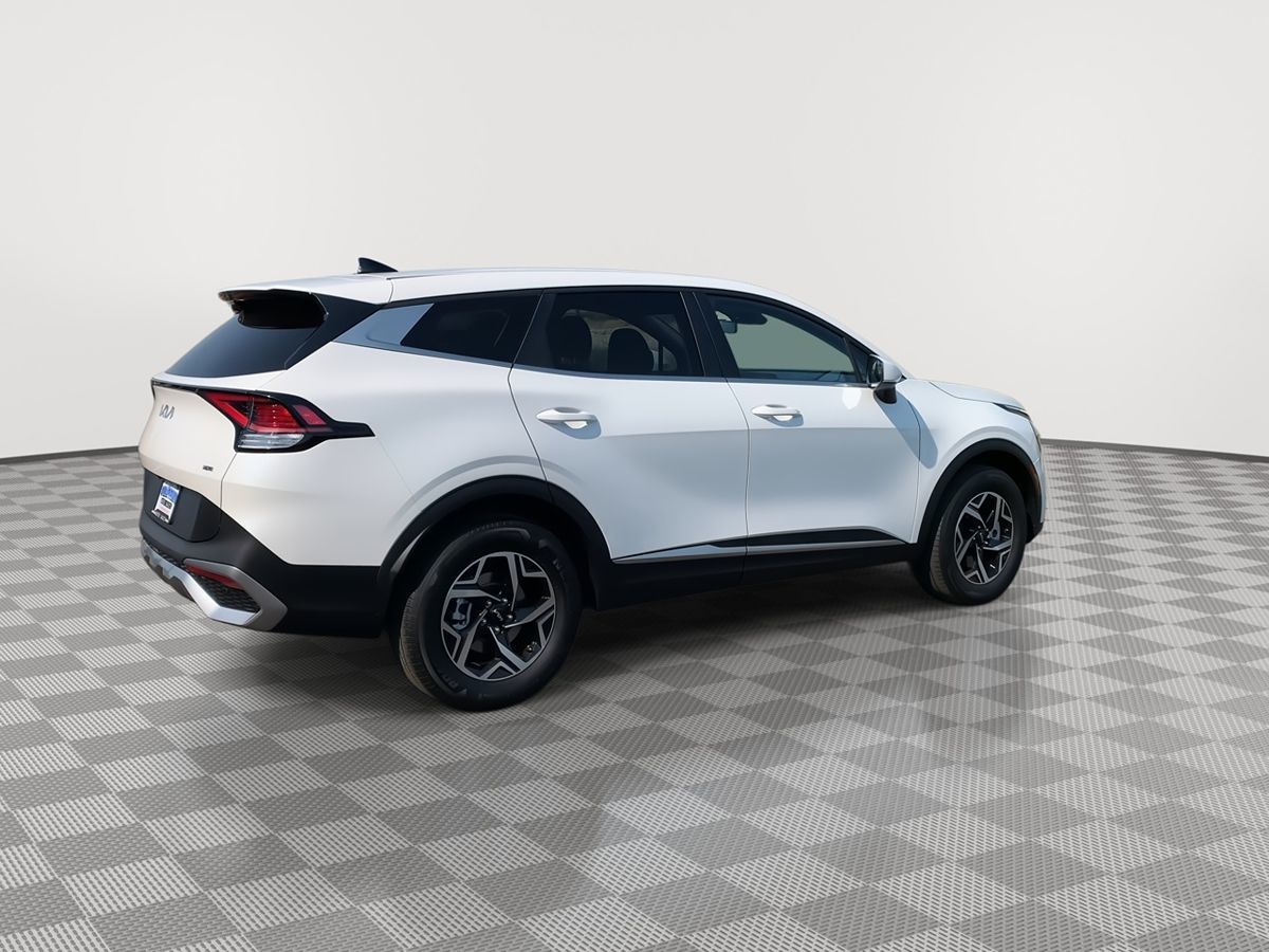 2024 Kia Sportage LX photo 7