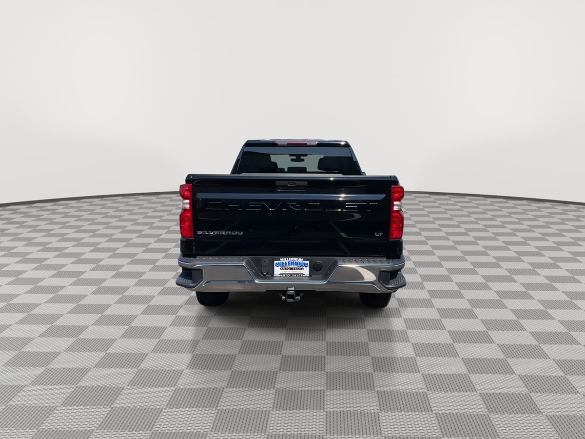 2019 Chevrolet Silverado 1500 LT photo 5