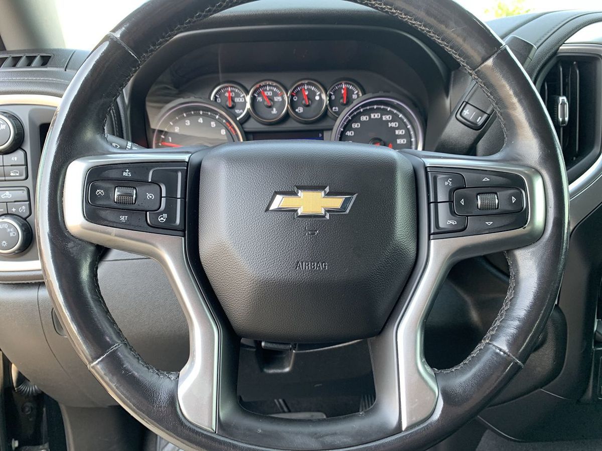 2019 Chevrolet Silverado 1500 LT photo 15