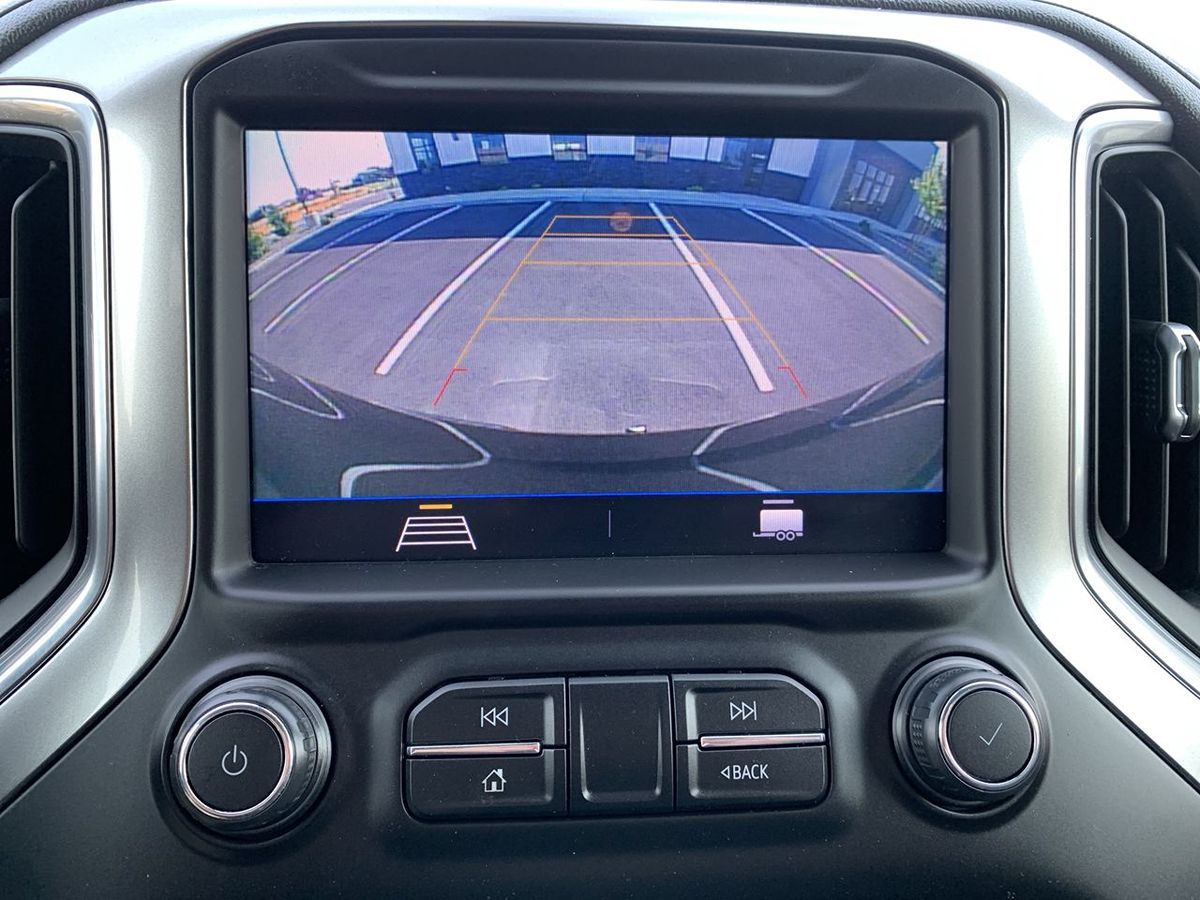 2019 Chevrolet Silverado 1500 LT photo 21