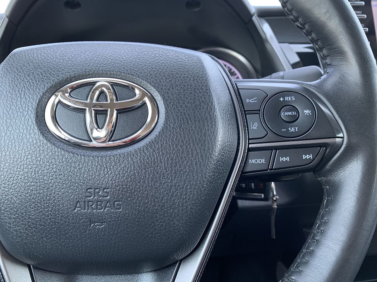 2023 Toyota Camry SE photo 20