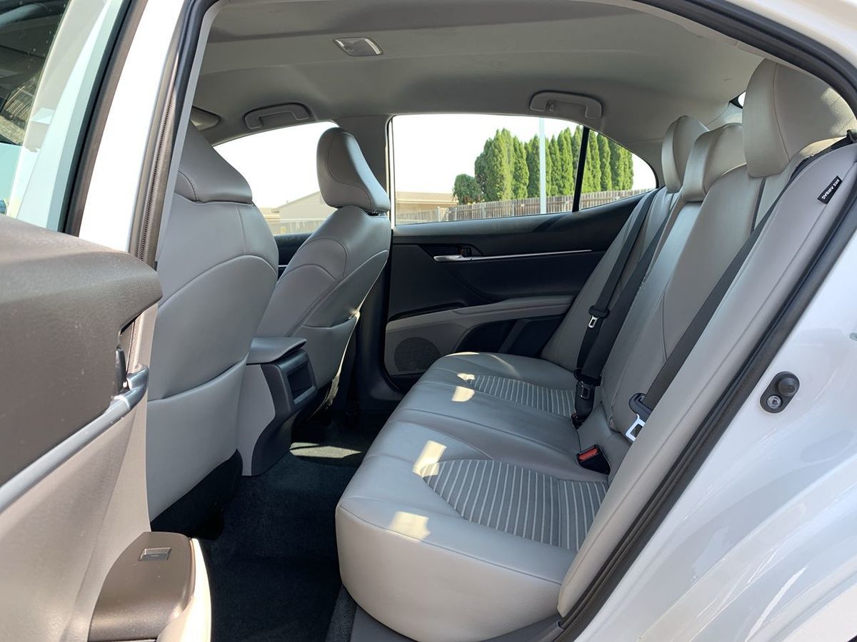 2023 Toyota Camry SE photo 25