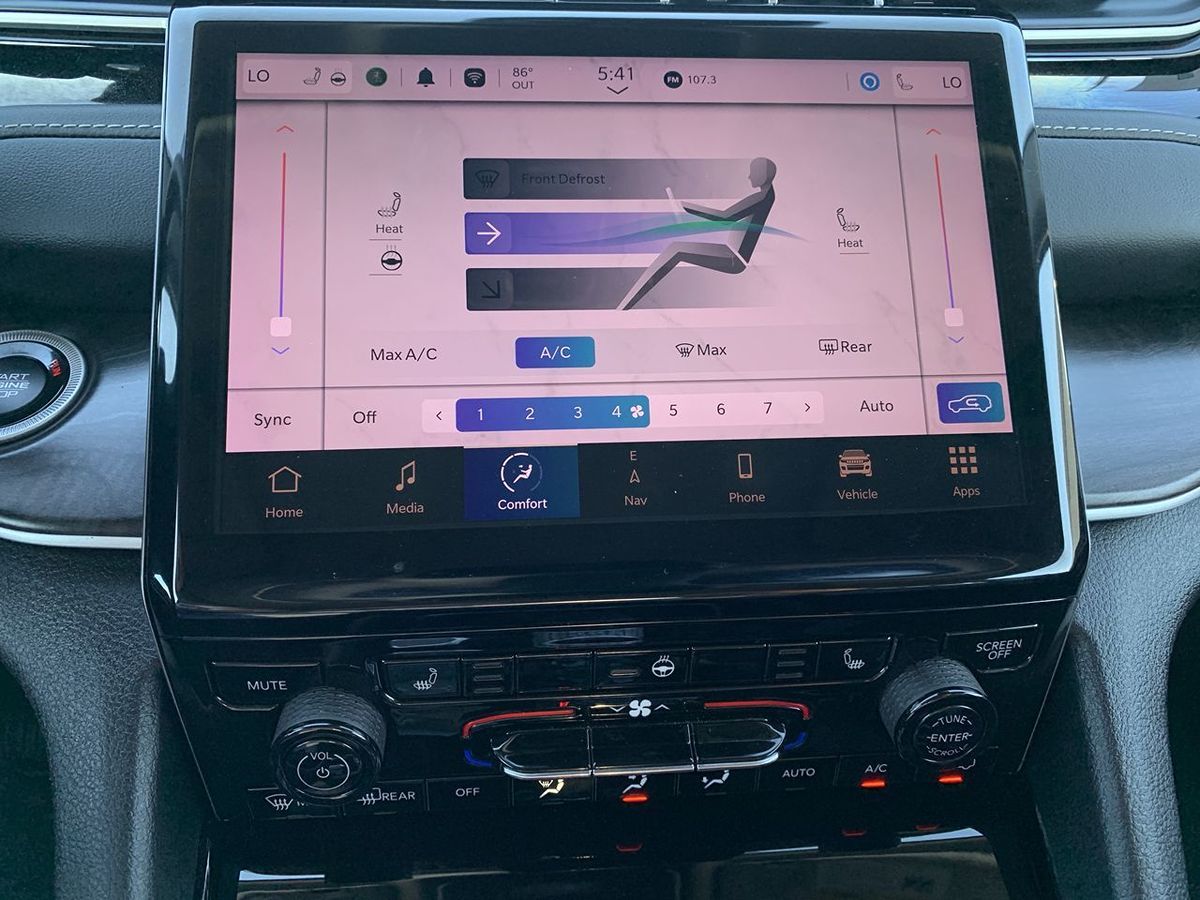 2023 Jeep Cherokee 4xe photo 25