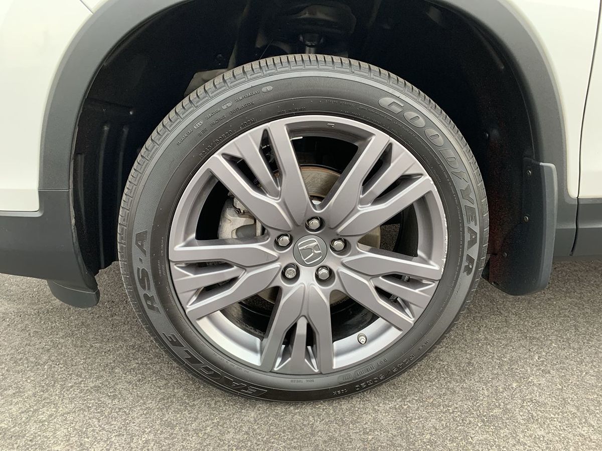 2019 Honda Passport EX-L photo 11