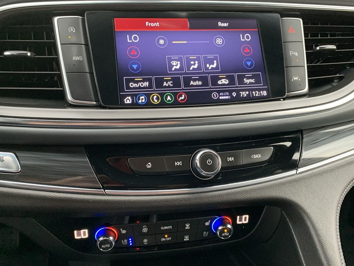 2024 Buick Enclave Premium photo 23