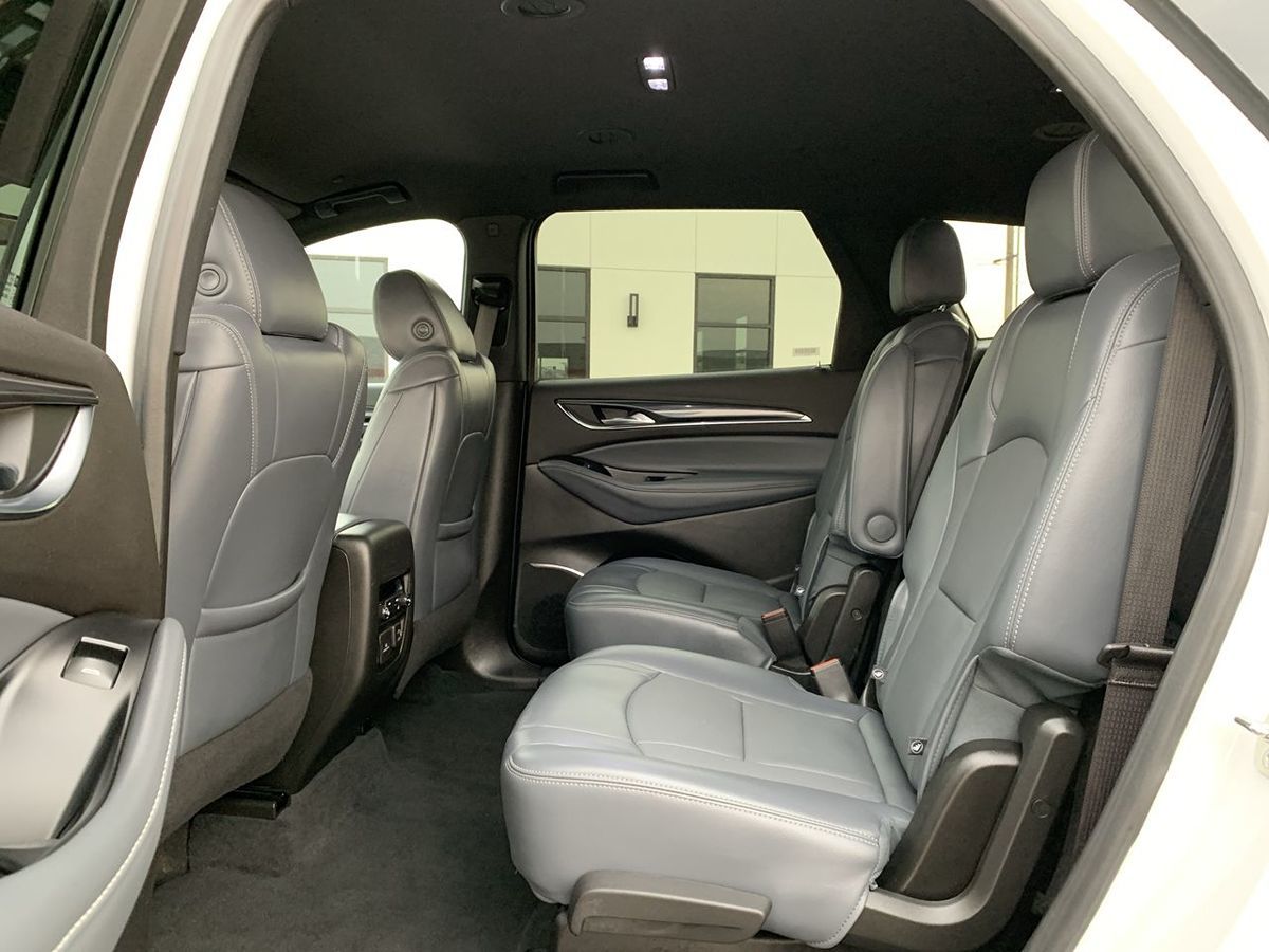 2024 Buick Enclave Premium photo 26