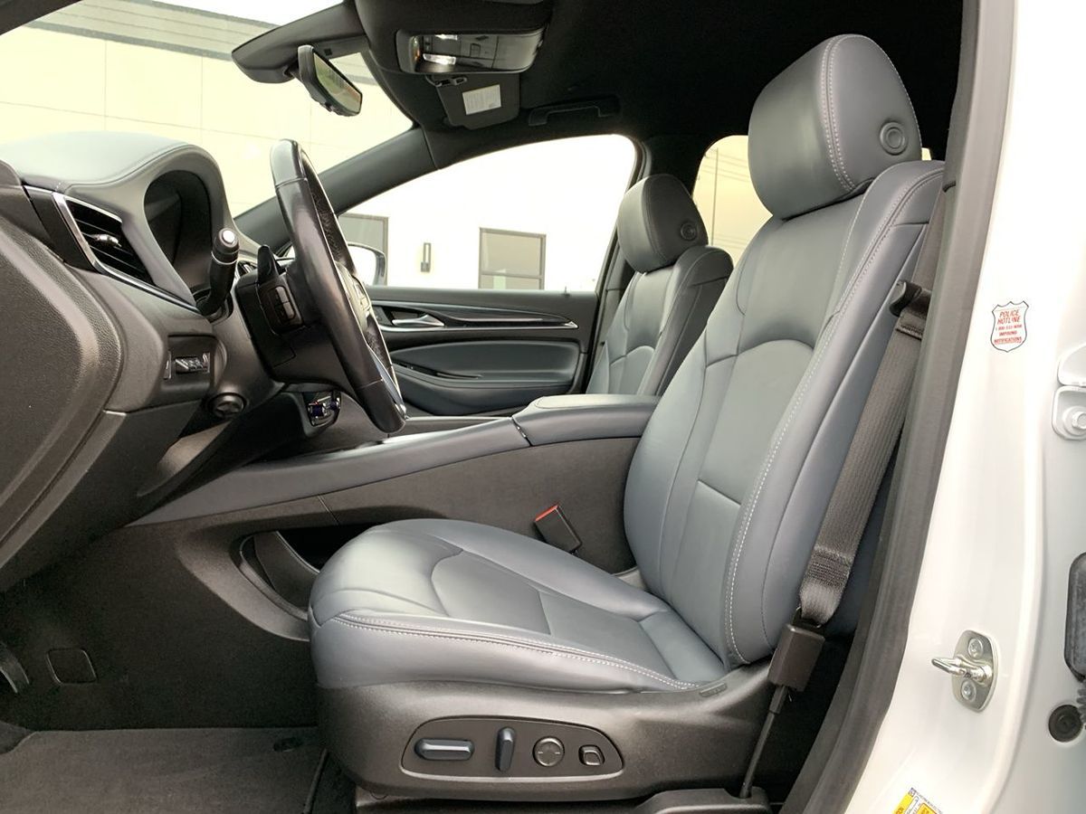 2024 Buick Enclave Premium photo 27