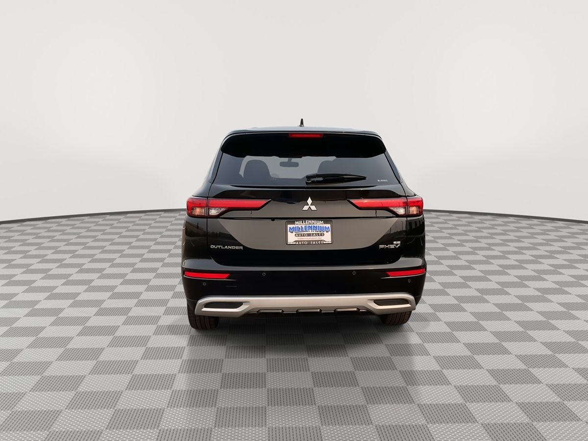 2023 Mitsubishi Outlander PHEV SE photo 7