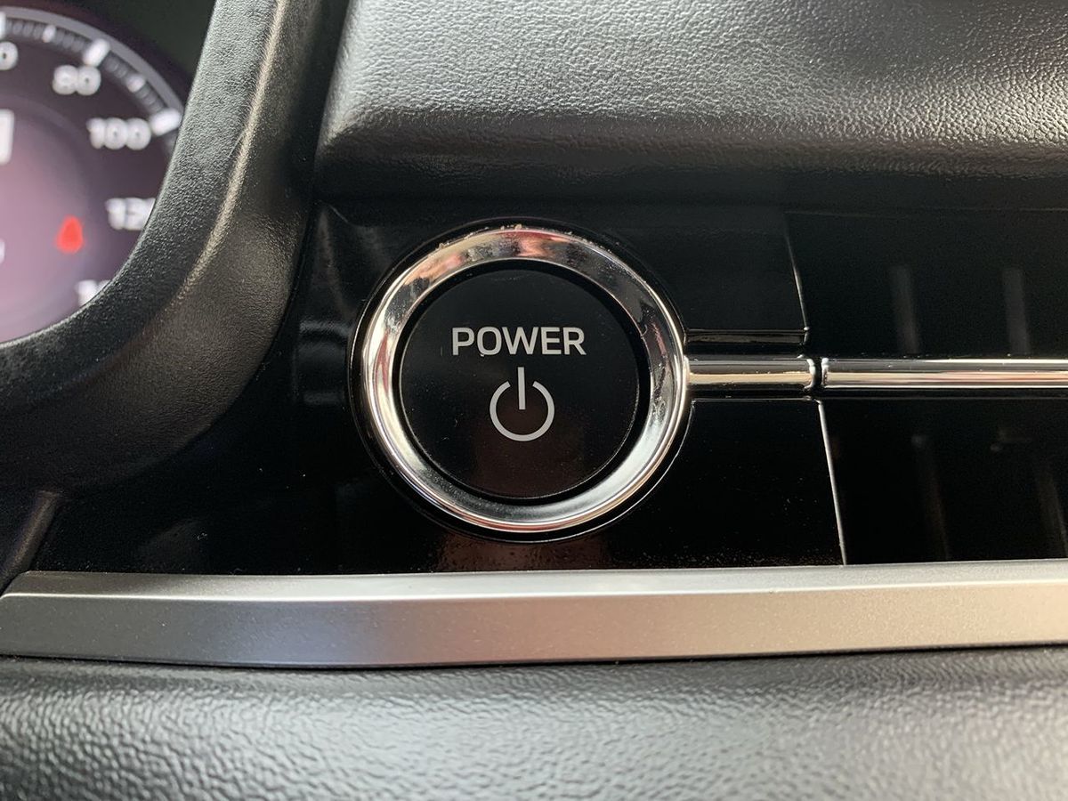 2023 Mitsubishi Outlander PHEV SE photo 22