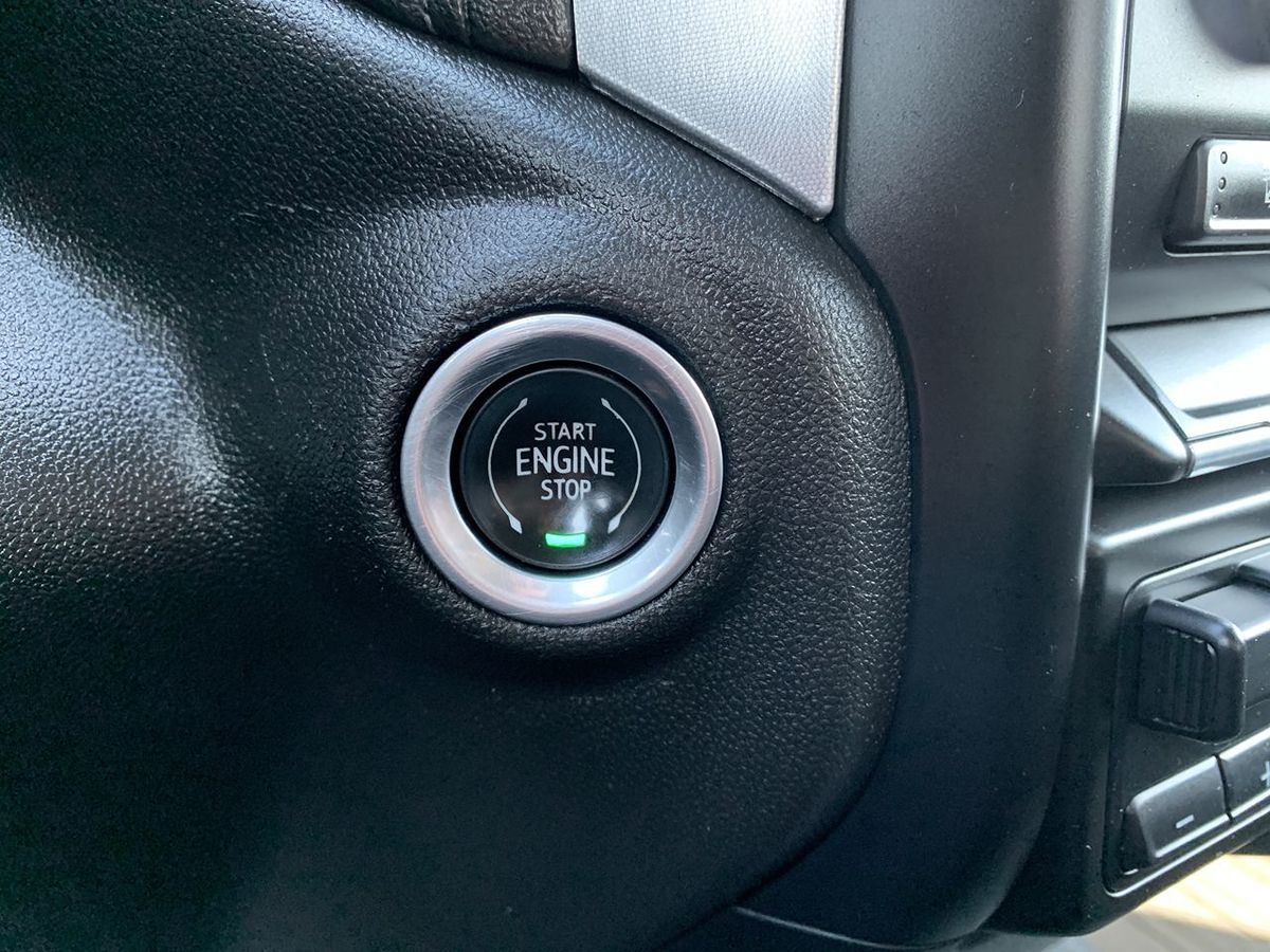2022 Gmc Sierra HD SLT photo 29