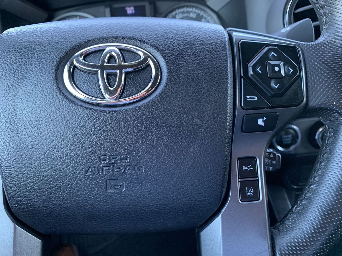 2021 Toyota Tacoma TRD Sport photo 21