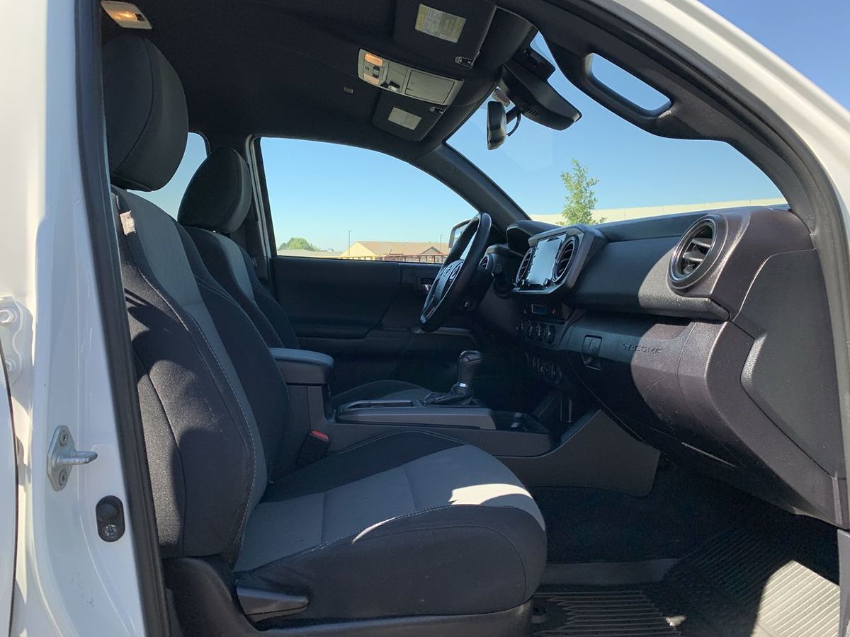 2021 Toyota Tacoma TRD Sport photo 29
