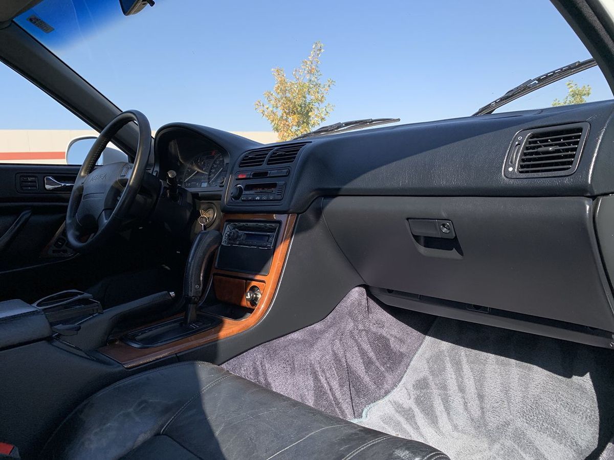 1992 Acura Legend photo 30
