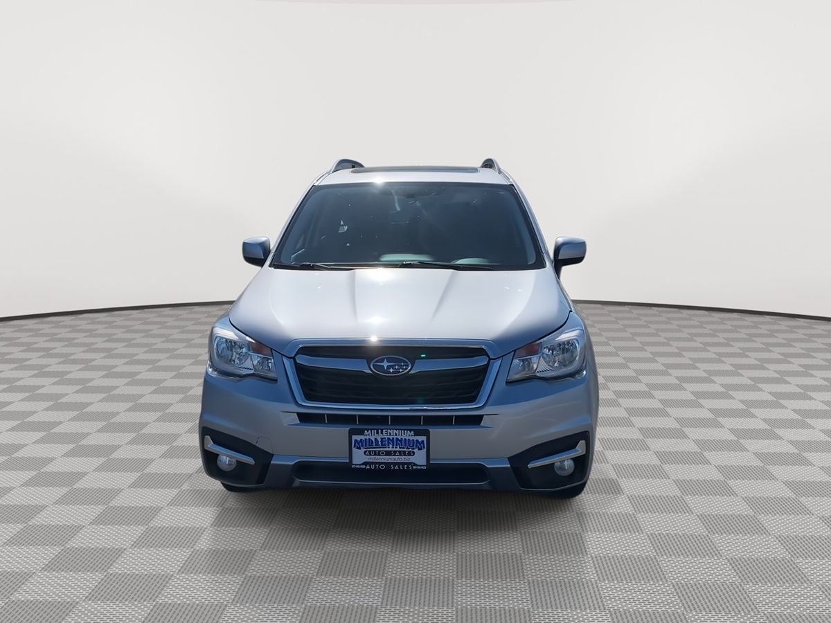 2018 Subaru Forester Limited photo 2