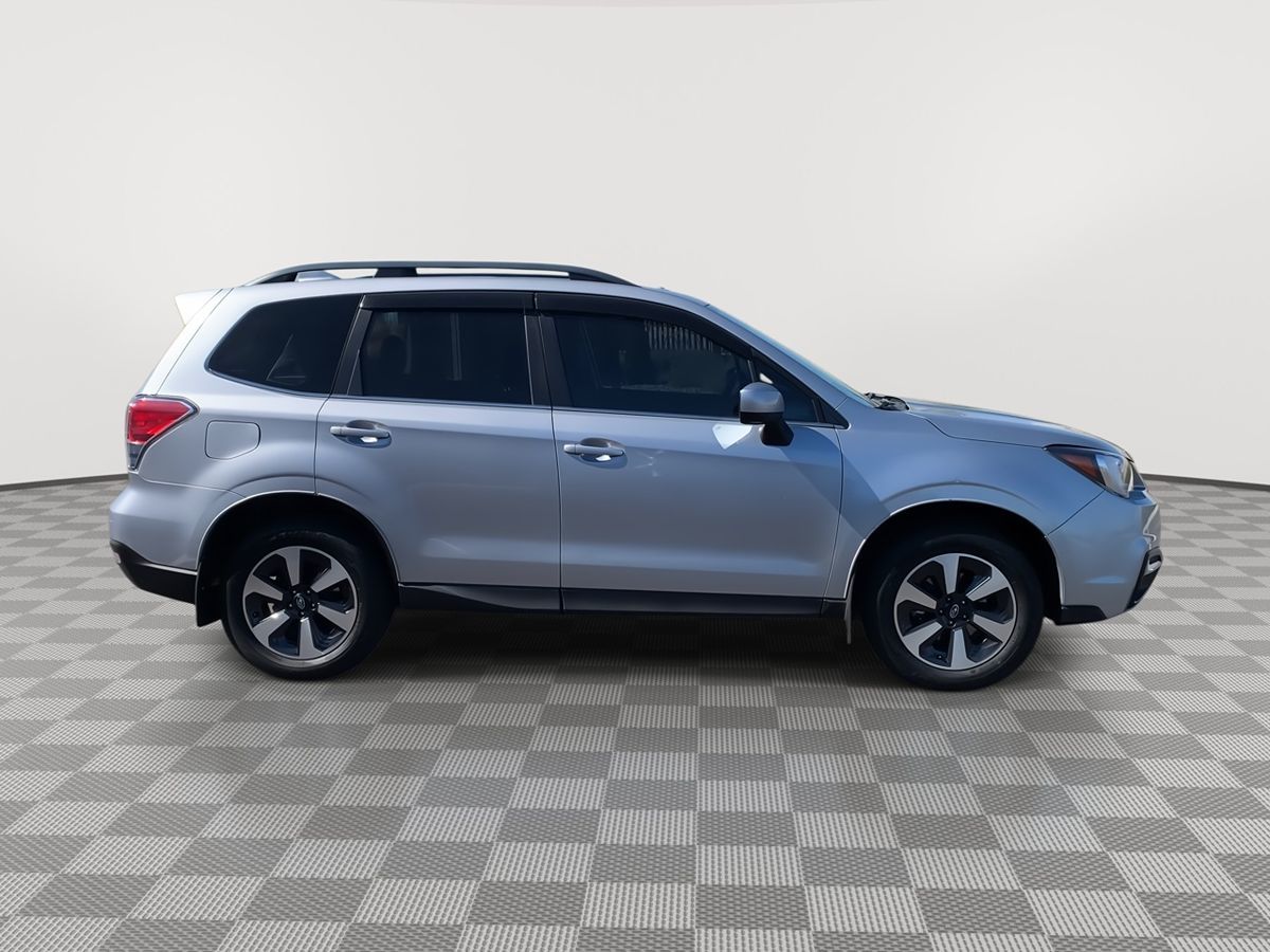 2018 Subaru Forester Limited photo 8
