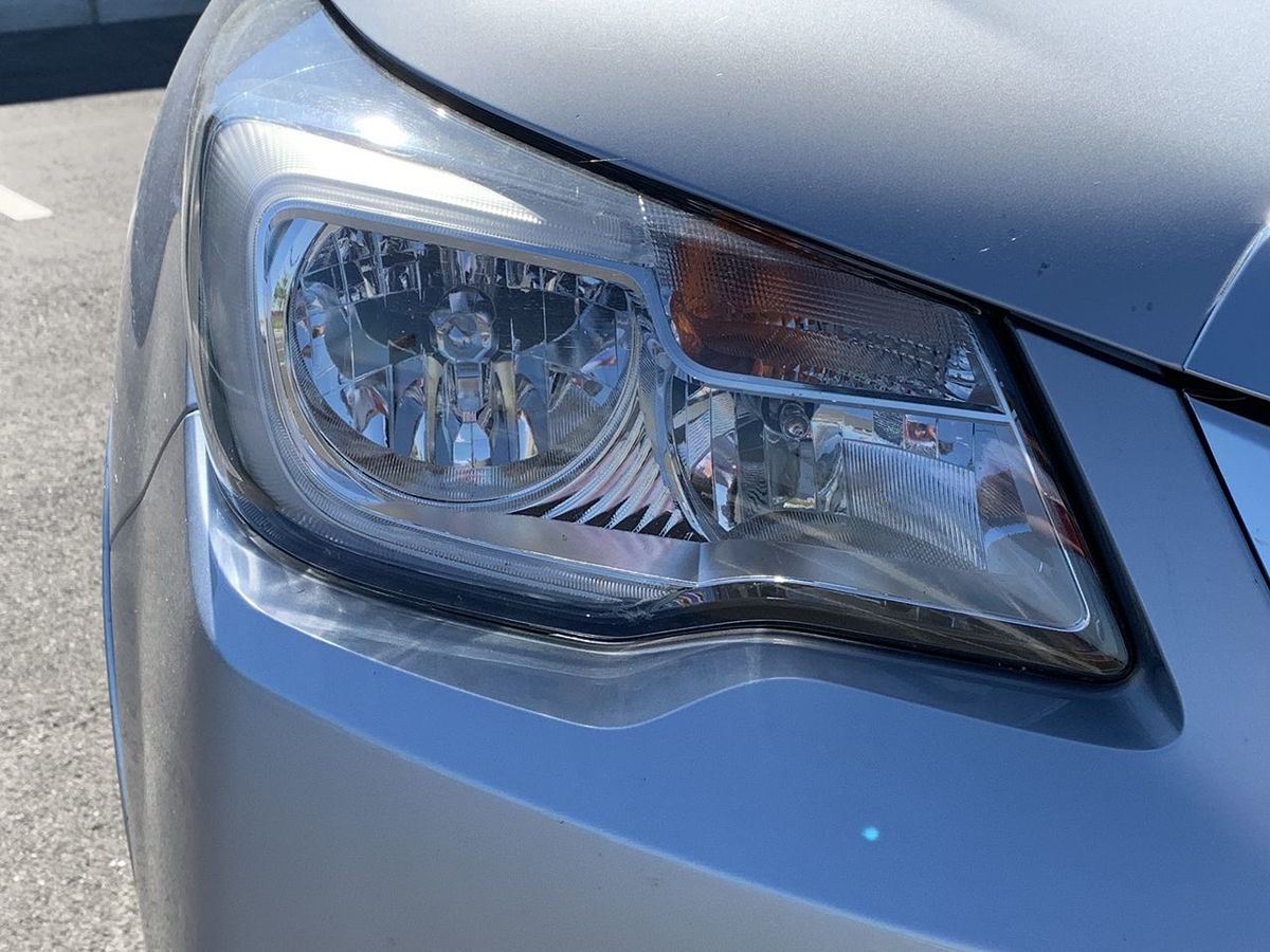 2018 Subaru Forester Limited photo 9
