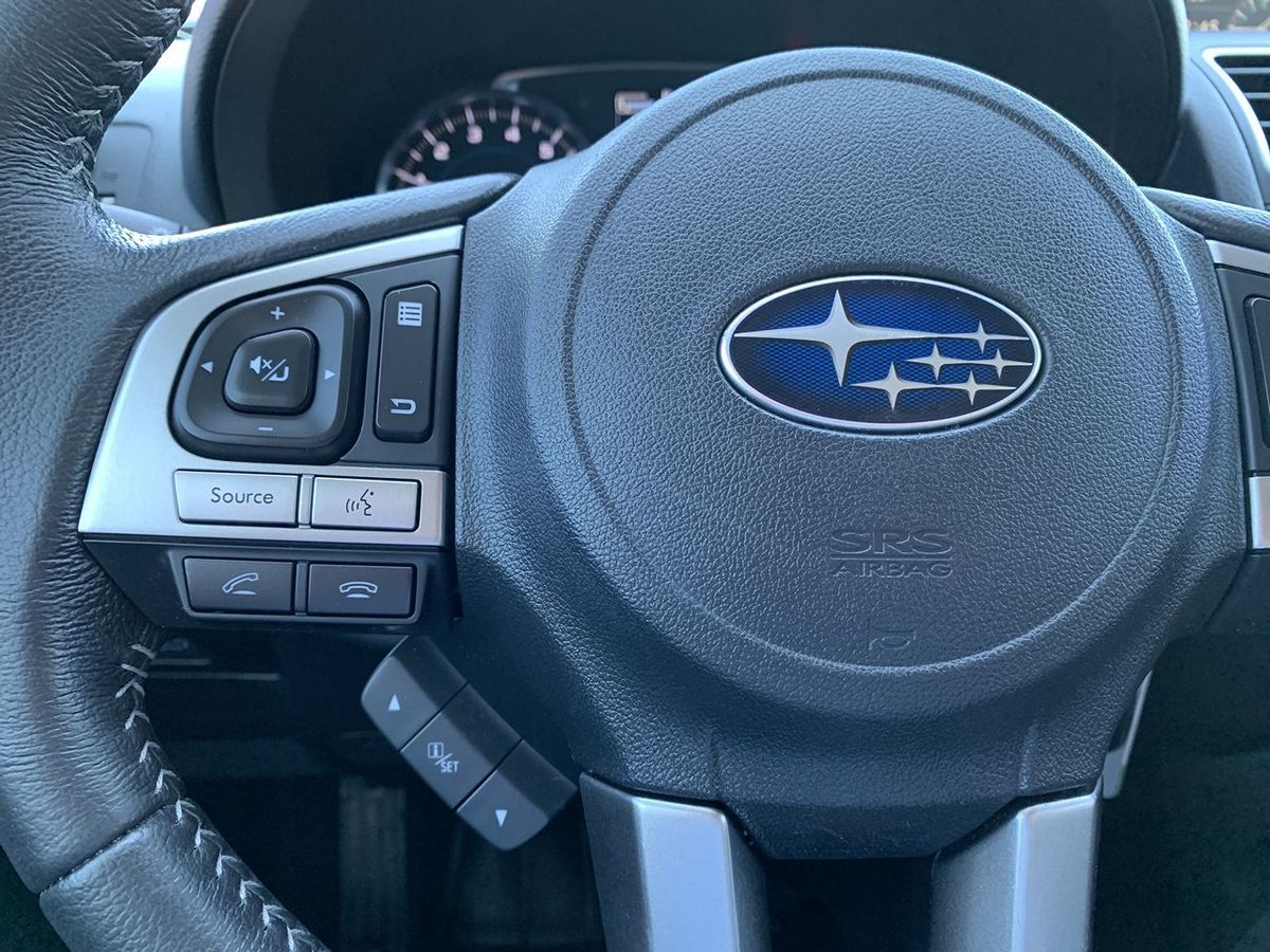 2018 Subaru Forester Limited photo 19