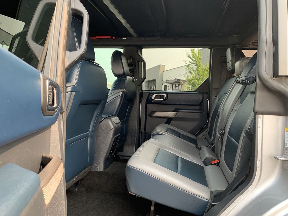 2021 Ford Bronco Outer Banks photo 31