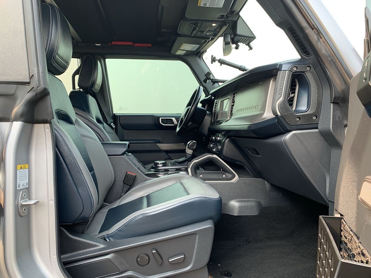 2021 Ford Bronco Outer Banks photo 34