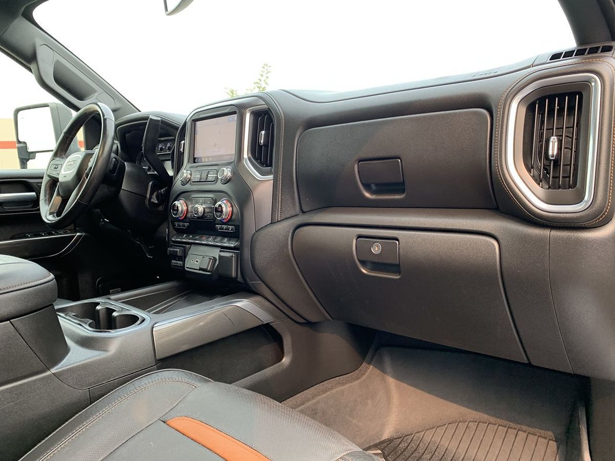 2020 Gmc Sierra AT4 photo 2