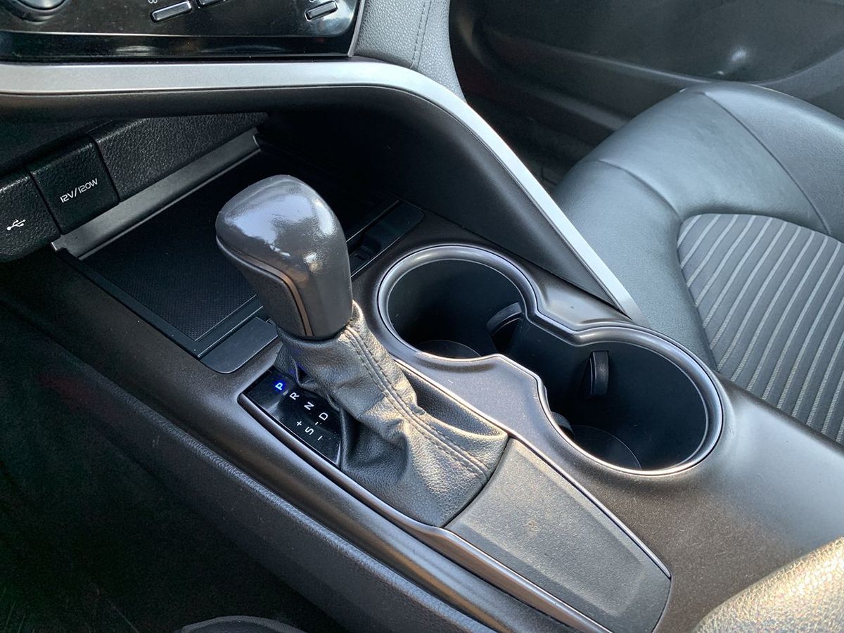 2021 Toyota Camry SE photo 23