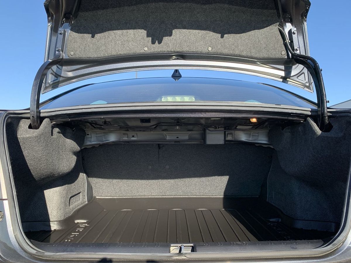 2019 Subaru WRX Base photo 13