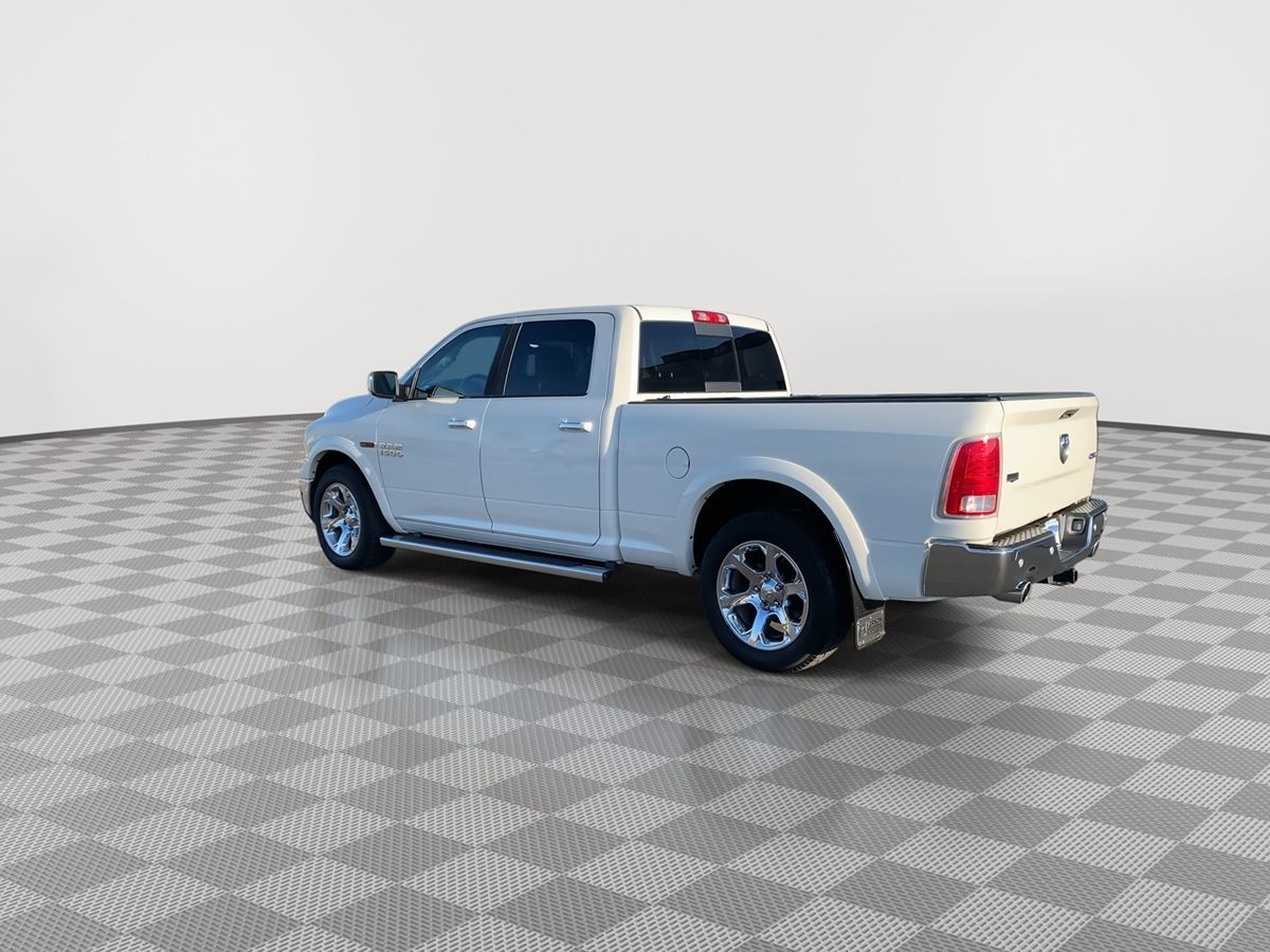 2016 Ram 1500 Laramie photo 3