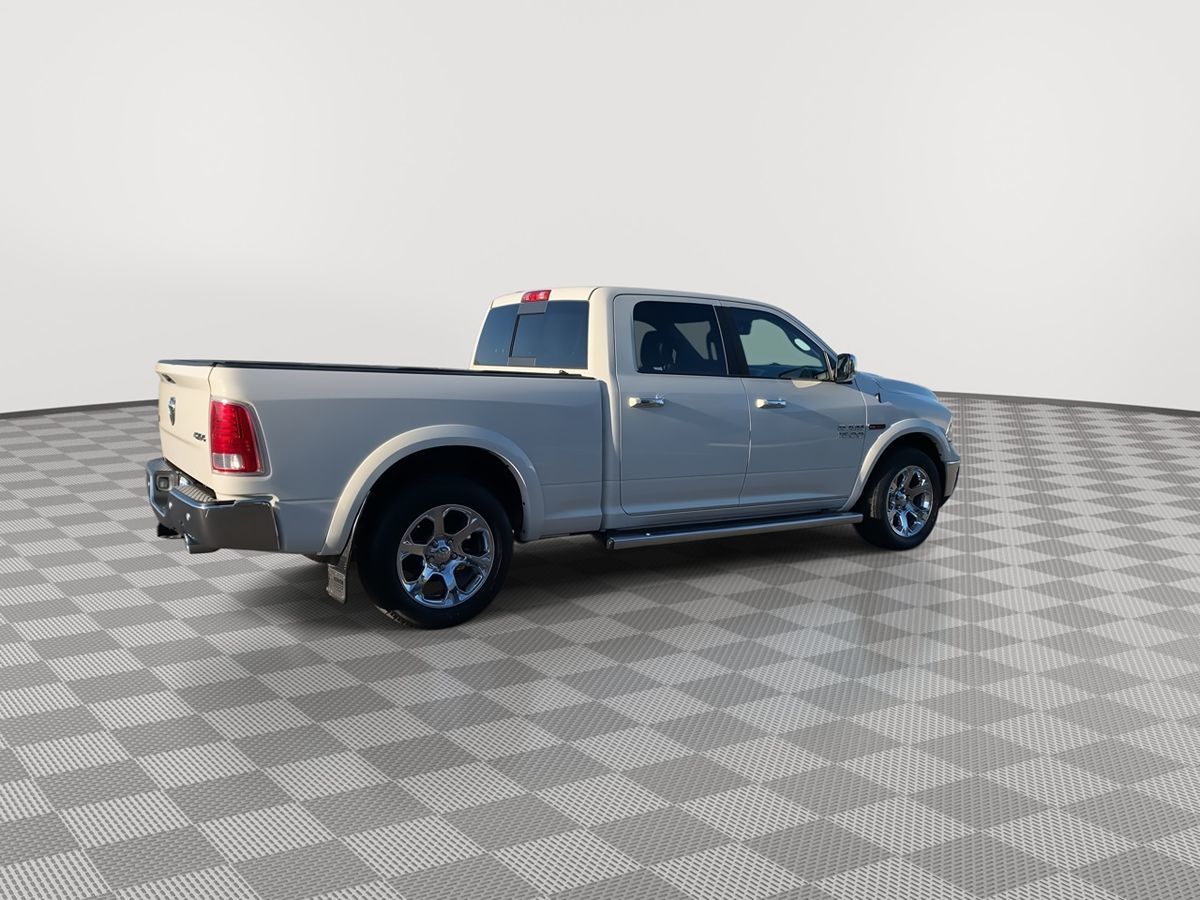 2016 Ram 1500 Laramie photo 5