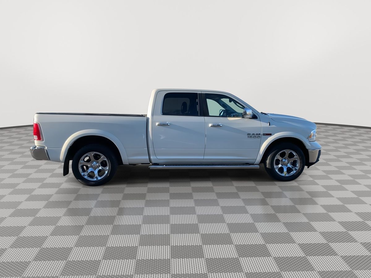 2016 Ram 1500 Laramie photo 6