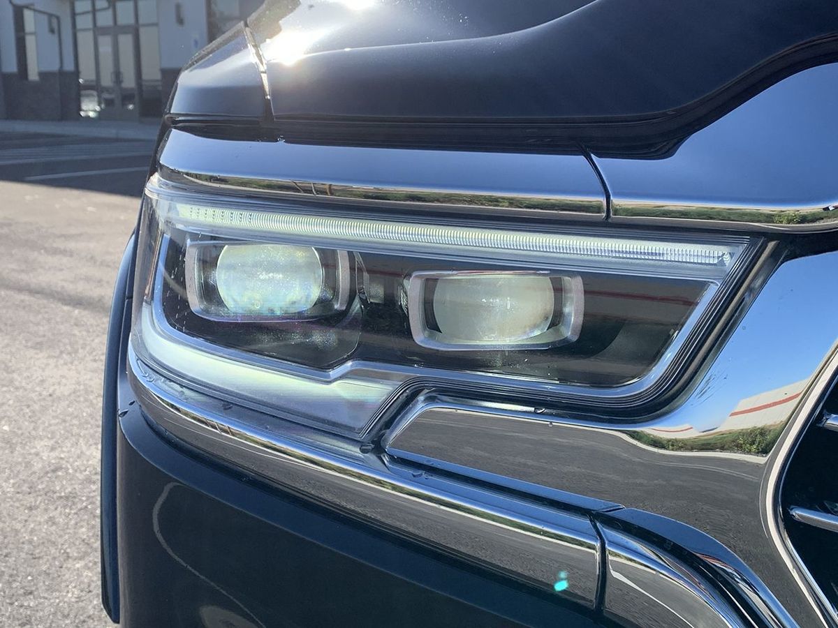 2019 Ram 1500 Laramie Longhorn photo 9