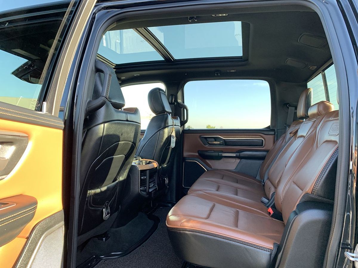 2019 Ram 1500 Laramie Longhorn photo 32