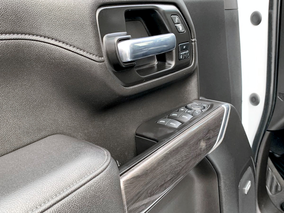 2021 Chevrolet Silverado 3500HD LTZ - Photo 18