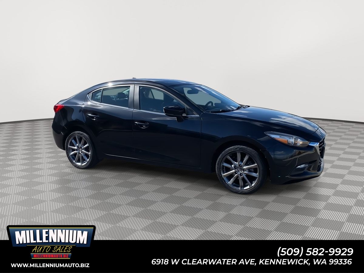 2018 Mazda MAZDA3 Touring