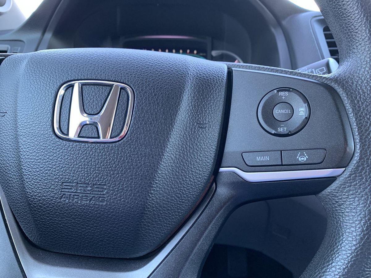 2019 Honda Pilot LX - Photo 19