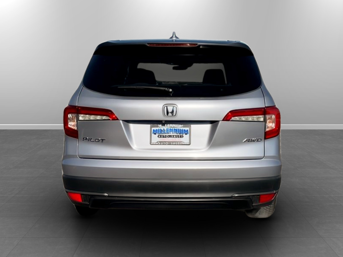 2019 Honda Pilot LX - Photo 6