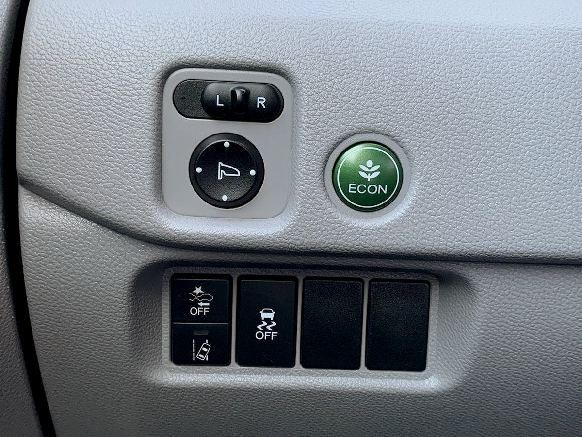 2019 Honda Pilot LX - Photo 15